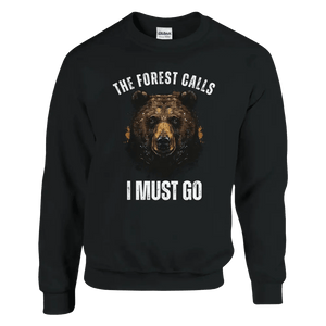 Produktbild: Sweatshirt mit dem Motiv „The Forest Calls – Bear Edition“ von Rather Be in Finland