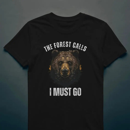 The Forest Calls – Bear Edition - T-shirt - Rather Be In Finland