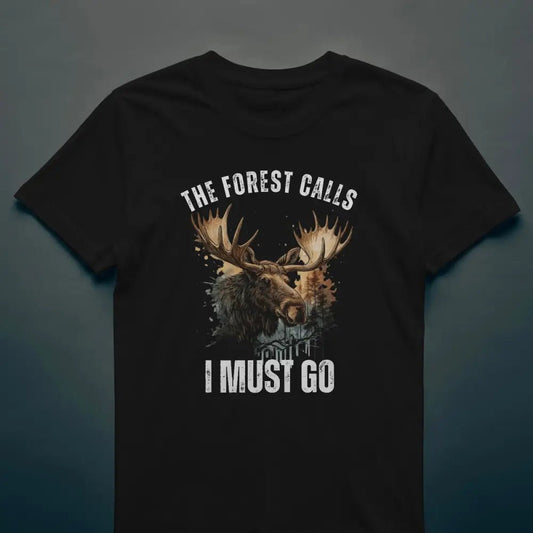 The Forest Calls – Moose Edition - T-shirt - Rather Be In Finland